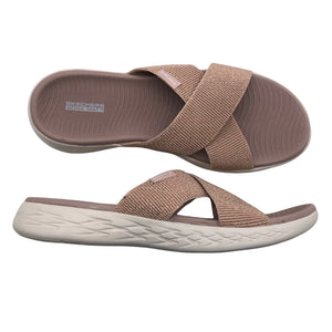 Unisex Skechers - Sandaalit, koko 42 -  (1)