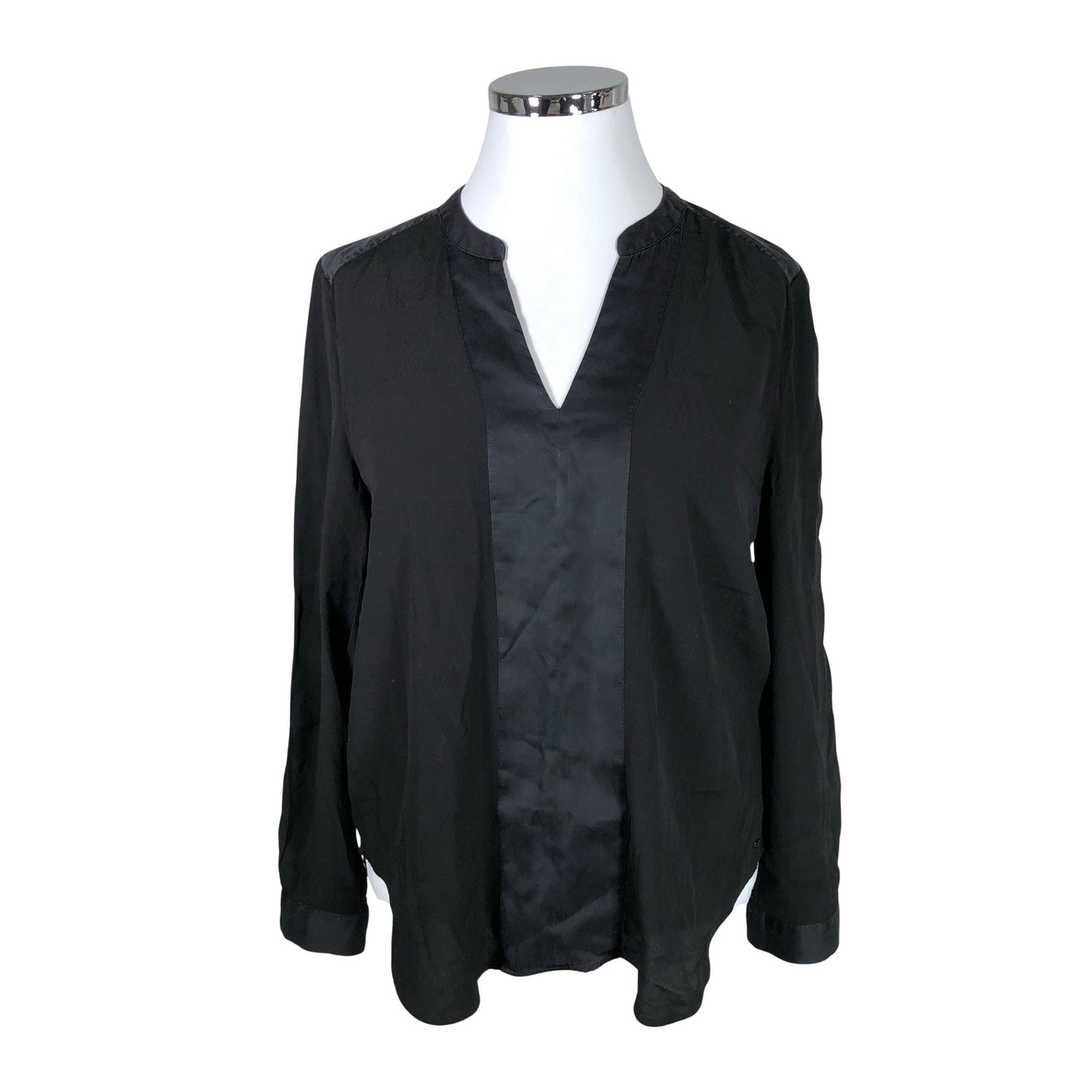 Unisex Tommy Hilfiger - Pusero, koko 44 -  (1)