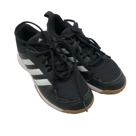 Unisex Adidas - Sisäliikuntakengät, koko 36 -  (2)