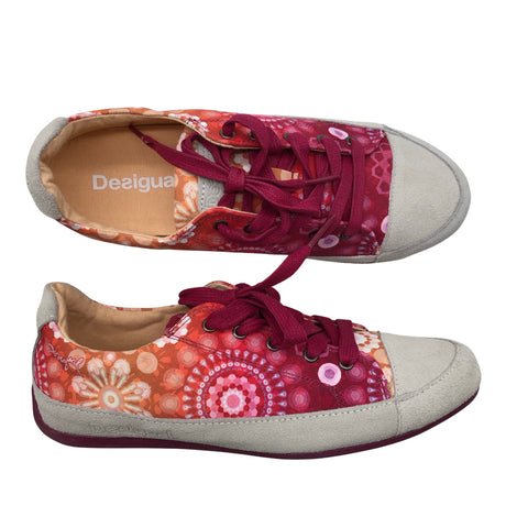 Unisex Desigual - Tennarit, koko 37 -  ()