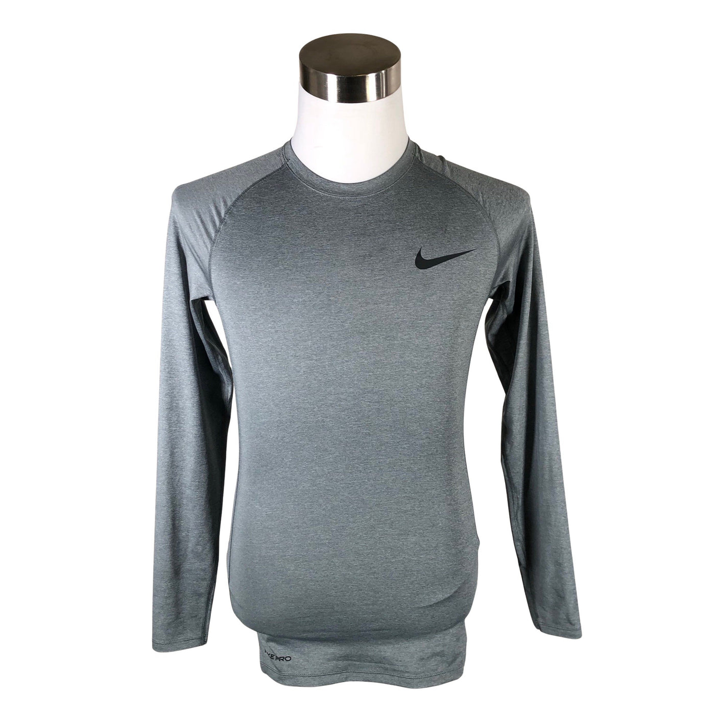 Unisex Nike - Urheilupaita, 
pitkät hihat, koko S -  (1)