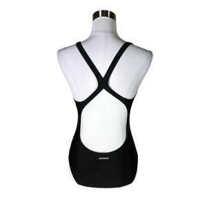 Unisex Adidas - Uimapuku, koko 40 -  (2)