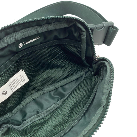 Unisex Lululemon - Vyölaukku, koko Mini -  (2)