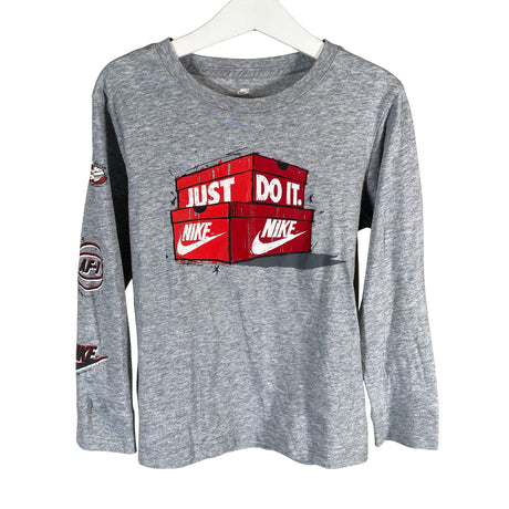 Unisex Nike - Trikoopaita, koko 116 - 122 -  ()