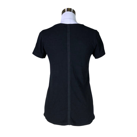 Naisten Katri Niskanen - T-paita, koko 34 - Musta (2)