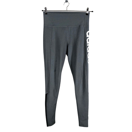 Naisten Adidas - Urheilutrikoot, koko 38 - Harmaa ()