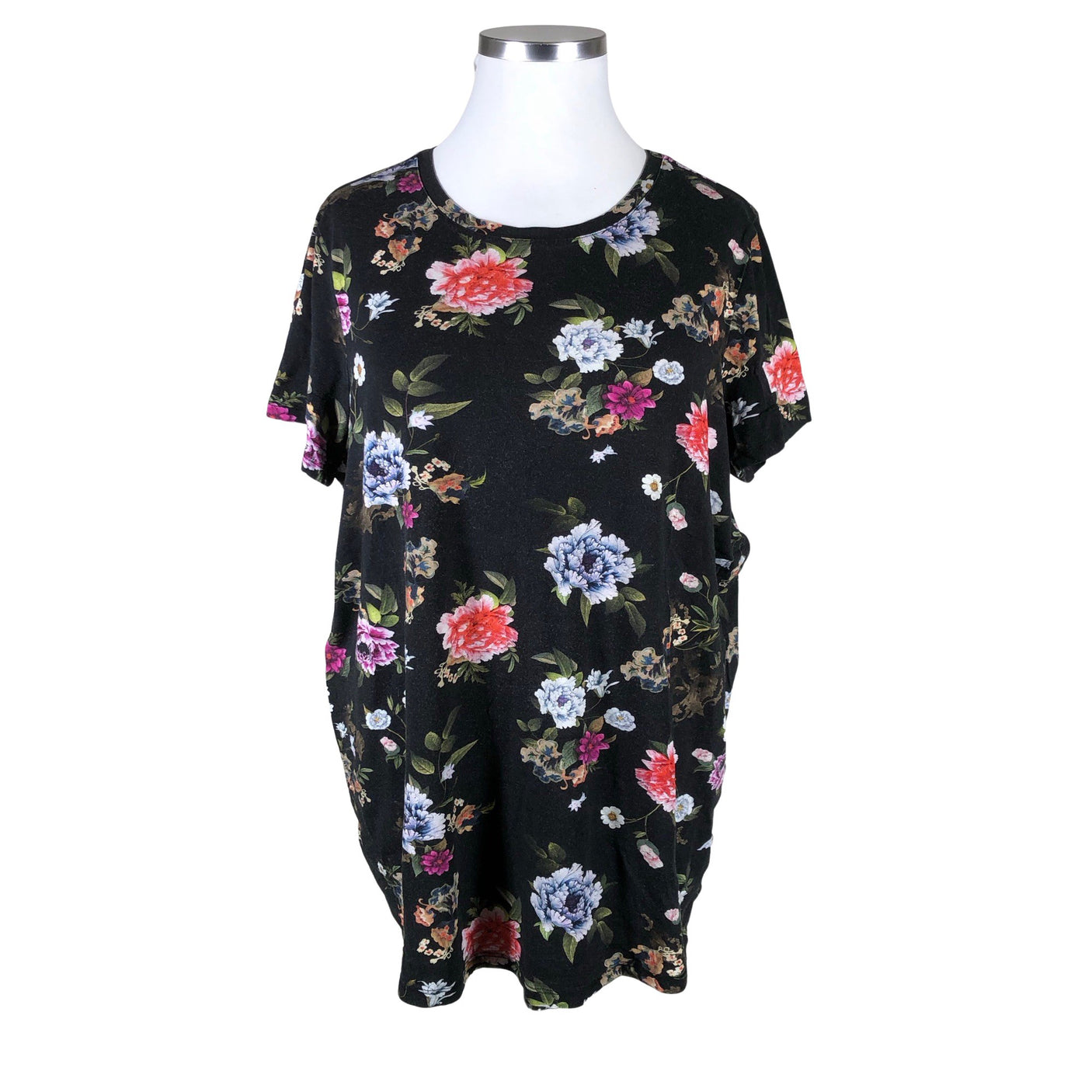 Unisex Zizzi - T-paita, koko 48 -  (1)
