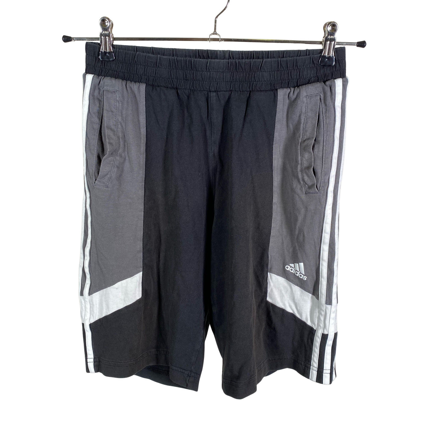 Unisex Adidas - Trikooshortsit, koko 158 - 164 - Musta (1)