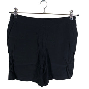 Naisten Tiger of Sweden - Shortsit, koko 34 - Musta (1)