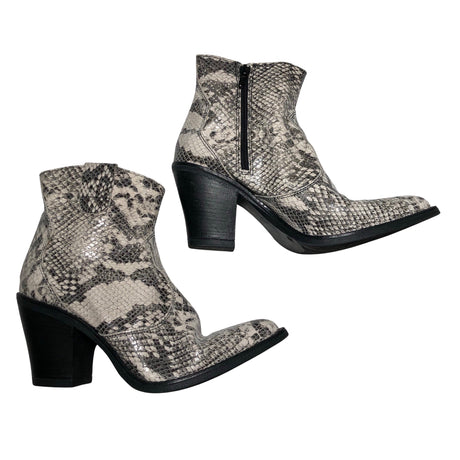 Naisten Aimy - Bootsit, koko 40 - Harmaa ()