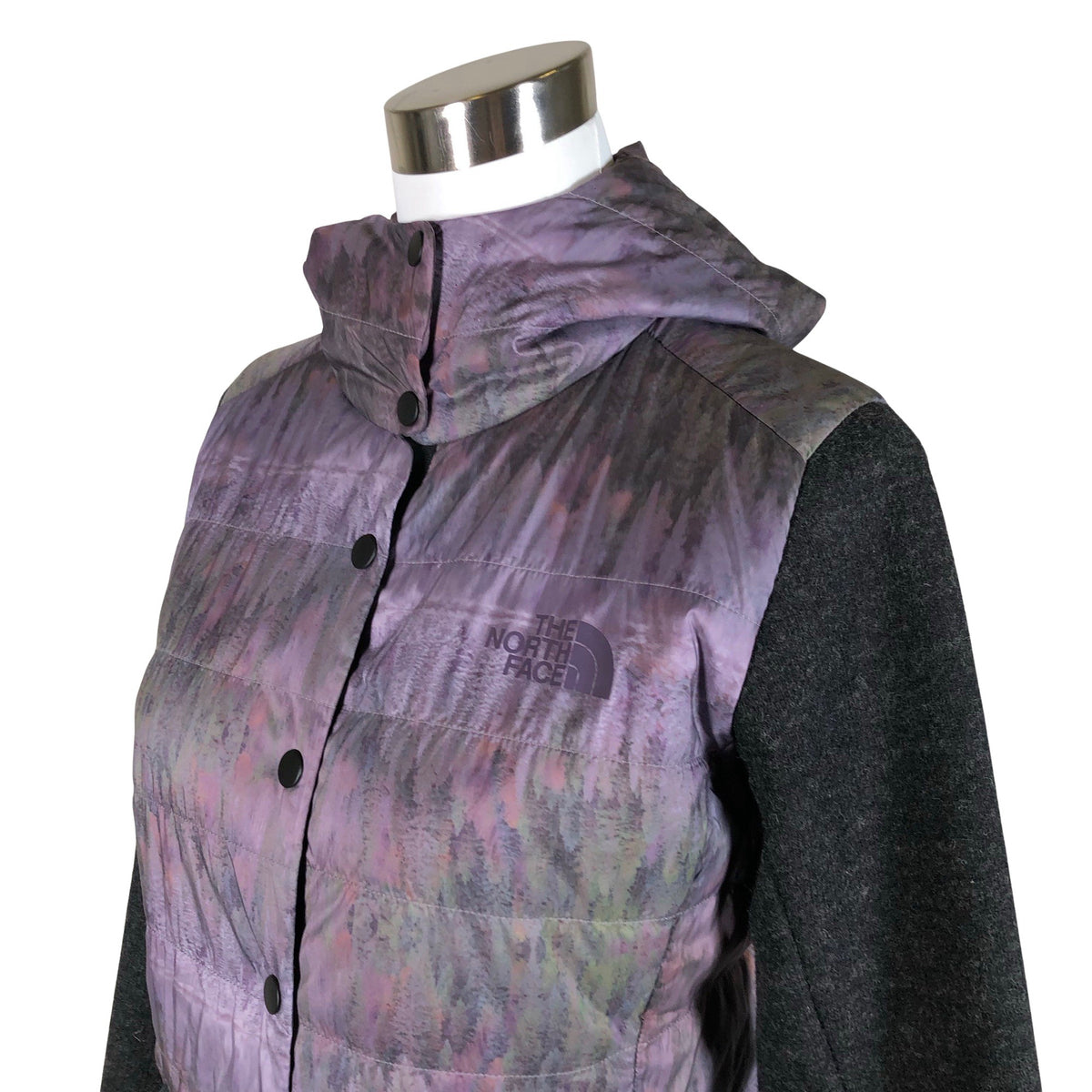 Naisten The North Face - Kevyttoppatakki, koko 38 - Violetti (3)