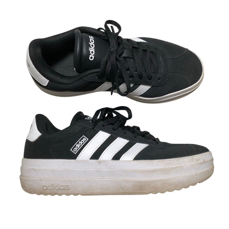 Naisten Adidas - Tennarit, koko 38 - Musta ()