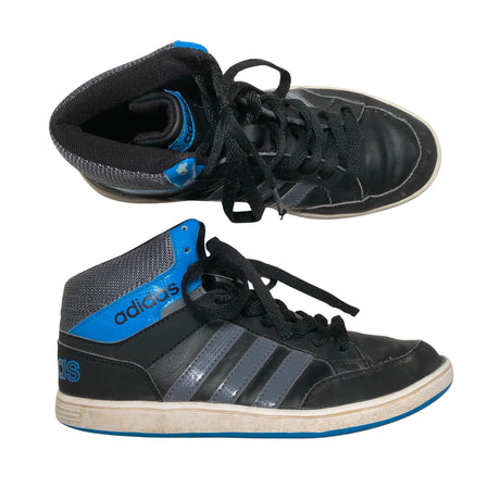 Unisex Adidas - Tennarit, koko 36 - Musta ()