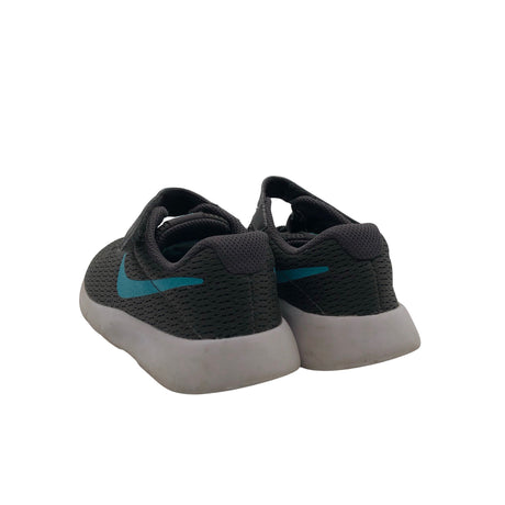 Unisex Nike - Lenkkarit, koko 31 - Harmaa (2)