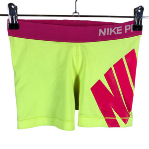Naisten Nike - Urheilushortsit, koko 36 - Keltainen (1)