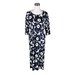Naisten Marimekko - Trikoomekko, koko 40 - Valkoinen (1)