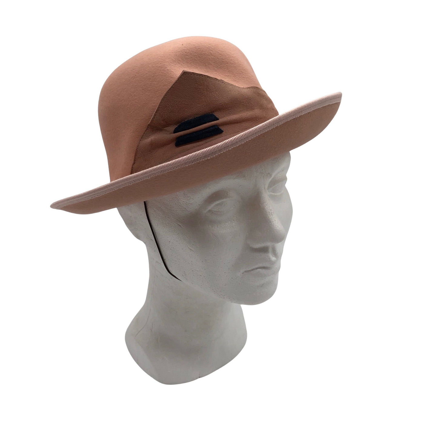 Naisten Handmade - Hattu, koko 56 - 58 cm - Vaaleanpunainen (1)