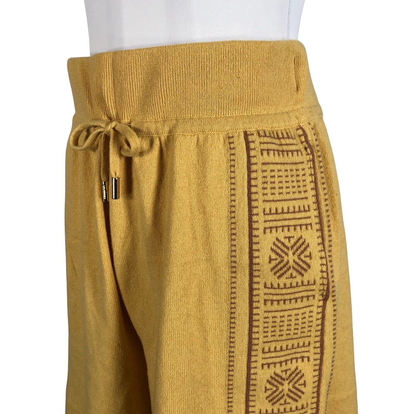 Naisten Max&Moi - Shortsit, koko 40 - Keltainen (3)