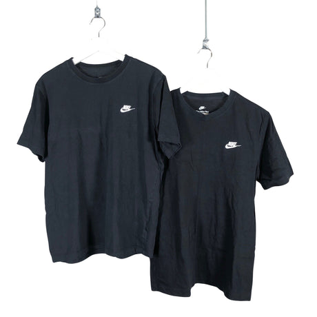 Naisten Nike - T-paita, koko 38 - Musta ()