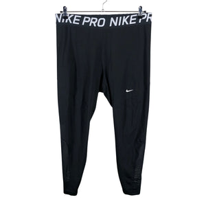 Naisten Nike - Urheilutrikoot, koko 44 - Musta (1)