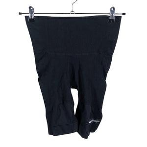 Naisten Adidas - Urheilushortsit, koko 42 - Musta (1)