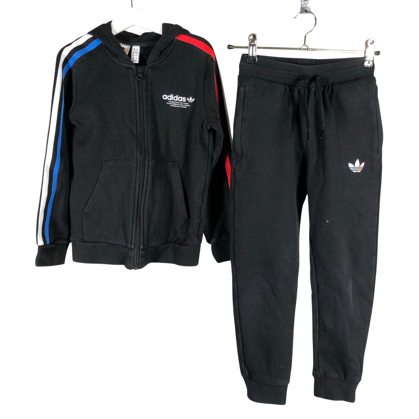 Unisex Adidas - Collegeasu, koko 122 - 128 - Musta (1)
