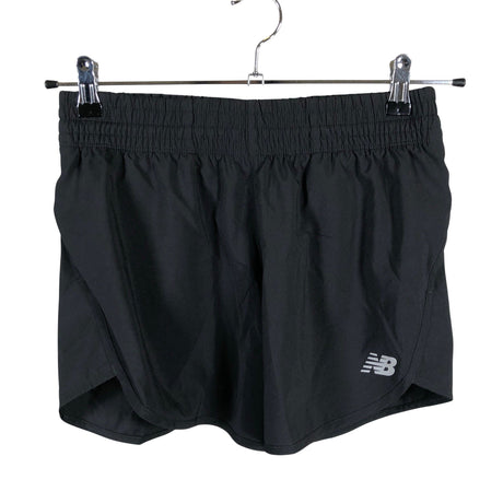 Naisten New Balance - Urheilushortsit, koko 34 - Musta ()