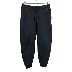 Miesten Nike - Collegehousut, koko M - Musta (1)