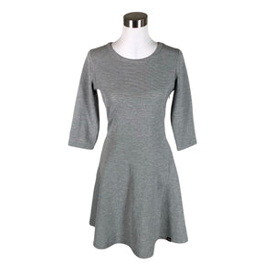 Naisten Superdry - Trikoomekko, koko 36 - Harmaa (1)