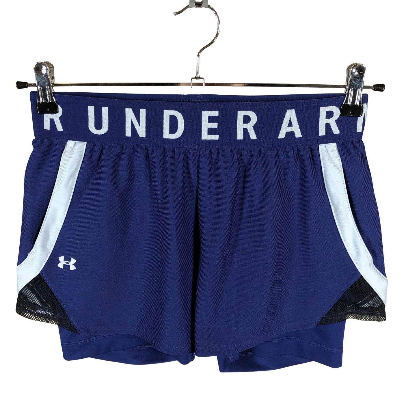 Naisten Under Armour - Urheilushortsit, koko 36 - Musta (1)
