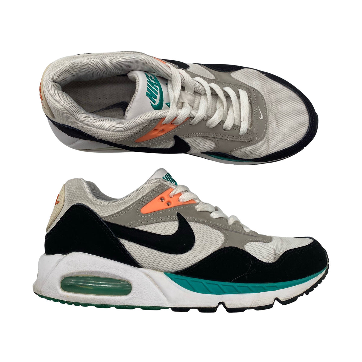 Unisex Nike - Lenkkarit, koko 39 - Valkoinen (1)