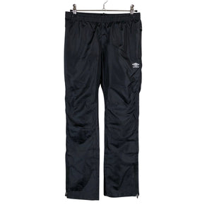 Poikien Umbro - Ulkoiluhousut, koko 146 - 152 - Musta (1)