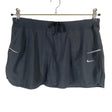 Naisten Nike - Urheilushortsihame, koko 38 - Musta ()