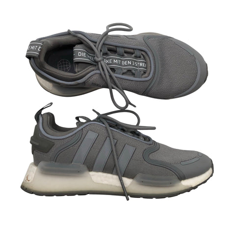 Naisten Adidas - Lenkkarit, koko 40 - Harmaa ()