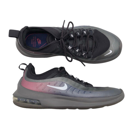 Naisten Nike - Lenkkarit, koko 39 - Harmaa ()