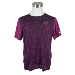 Miesten Nike - Urheilupaita, lyhyet hihat, koko L - Violetti (1)