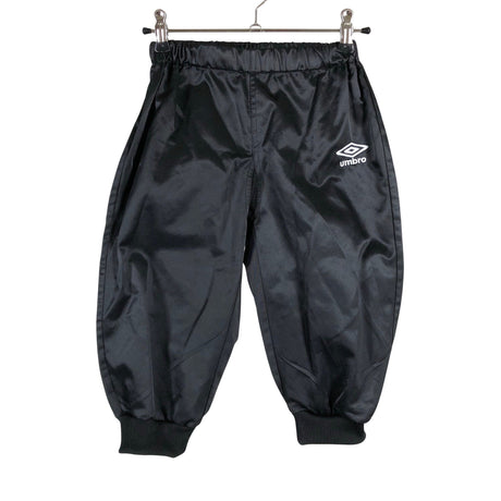 Unisex Umbro - Urheiluhousut, koko 122 - 128 - Musta ()