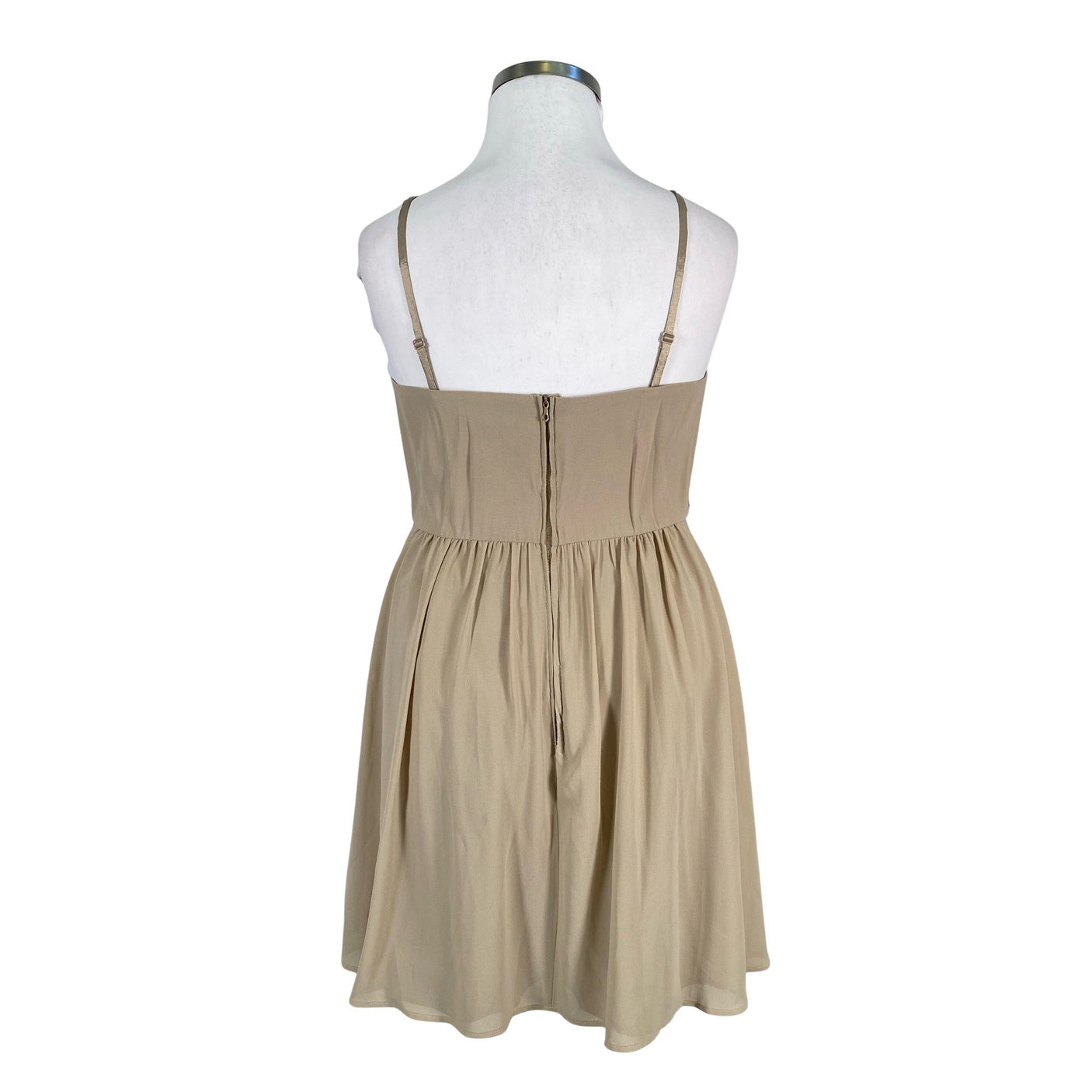 Naisten Chic Femme - Juhlamekko, koko 44 - Beige (2)