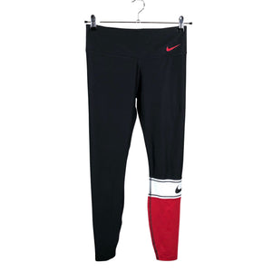 Naisten Nike - Urheilutrikoot, koko 38 - Musta (1)