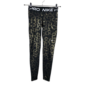 Naisten Nike - Urheilutrikoot, koko 36 - Musta (1)
