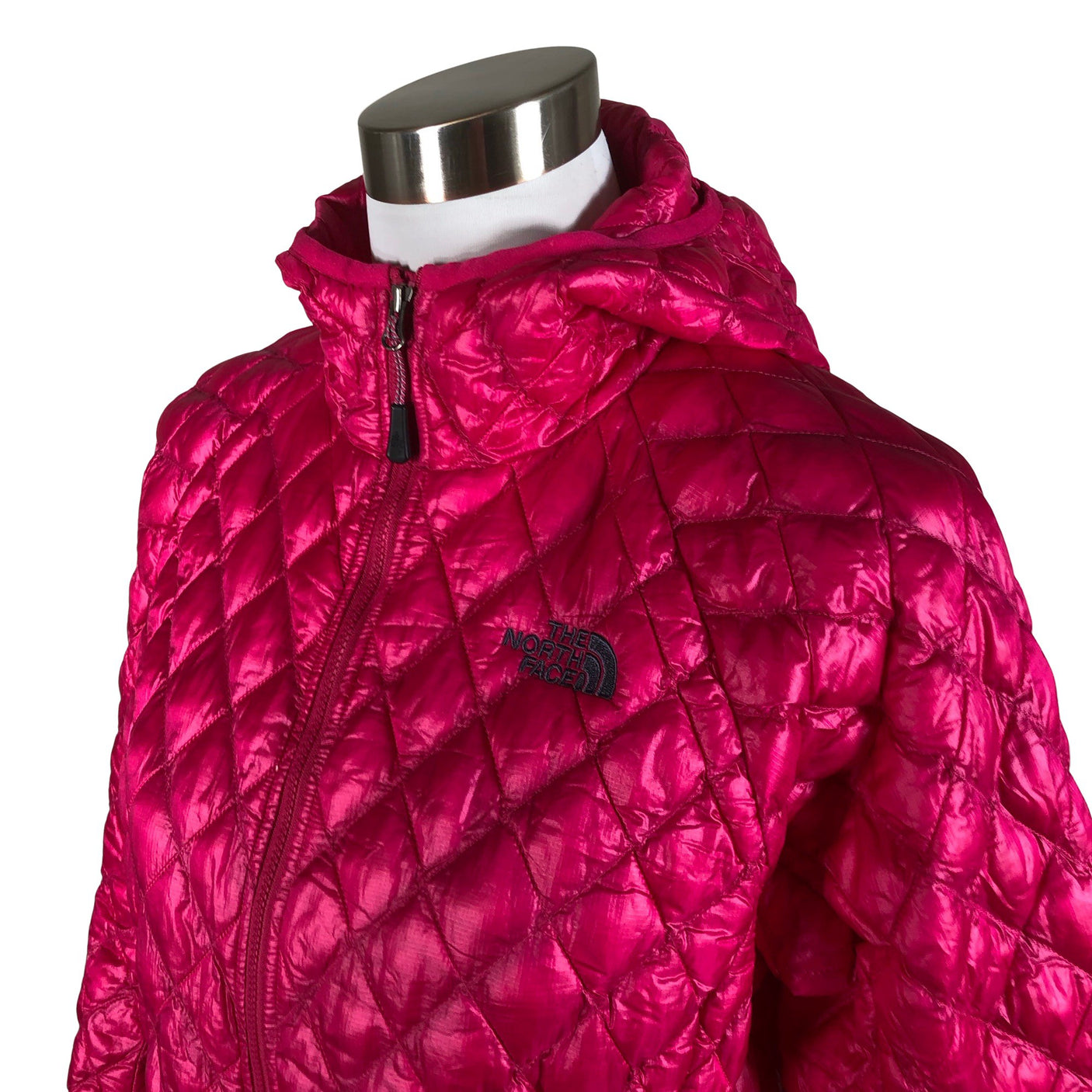 Naisten The North Face - Kevyttoppatakki, koko 38 - Pinkki (3)
