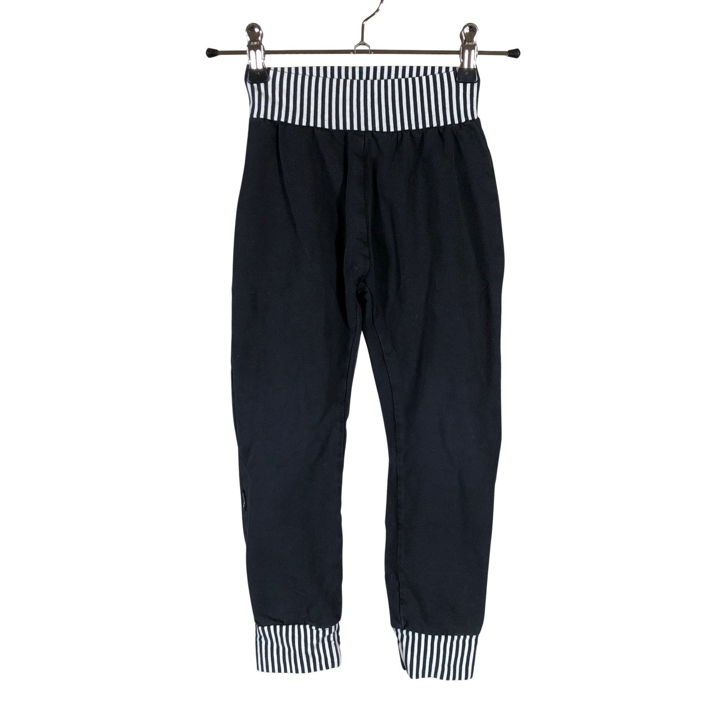 Unisex Napikas - Collegehousut, koko 104 - 110 - Musta (1)