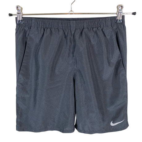 Poikien Nike - Urheilushortsit, koko 158 - 164 - Musta ()