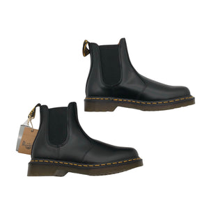 Naisten Dr. Martens - Nilkkurit, koko 40 - Musta (1)