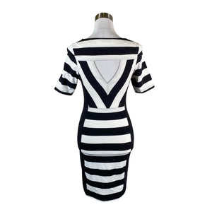 Naisten NOSH - Trikoomekko, koko 34 - Musta (2)