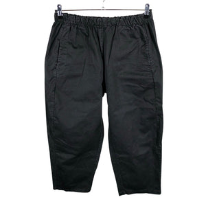 Naisten Perfect Jeans - Kangashousut, koko 42 - Musta (1)