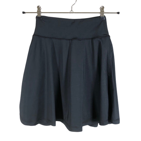 Naisten NOSH - Urheilushortsihame, koko 36 - Musta ()