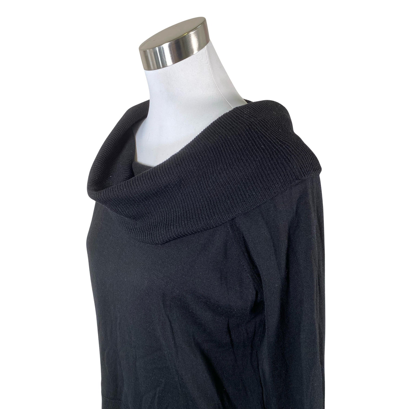 Naisten MaxMara - Neulepaita, koko 40 - Musta (2)