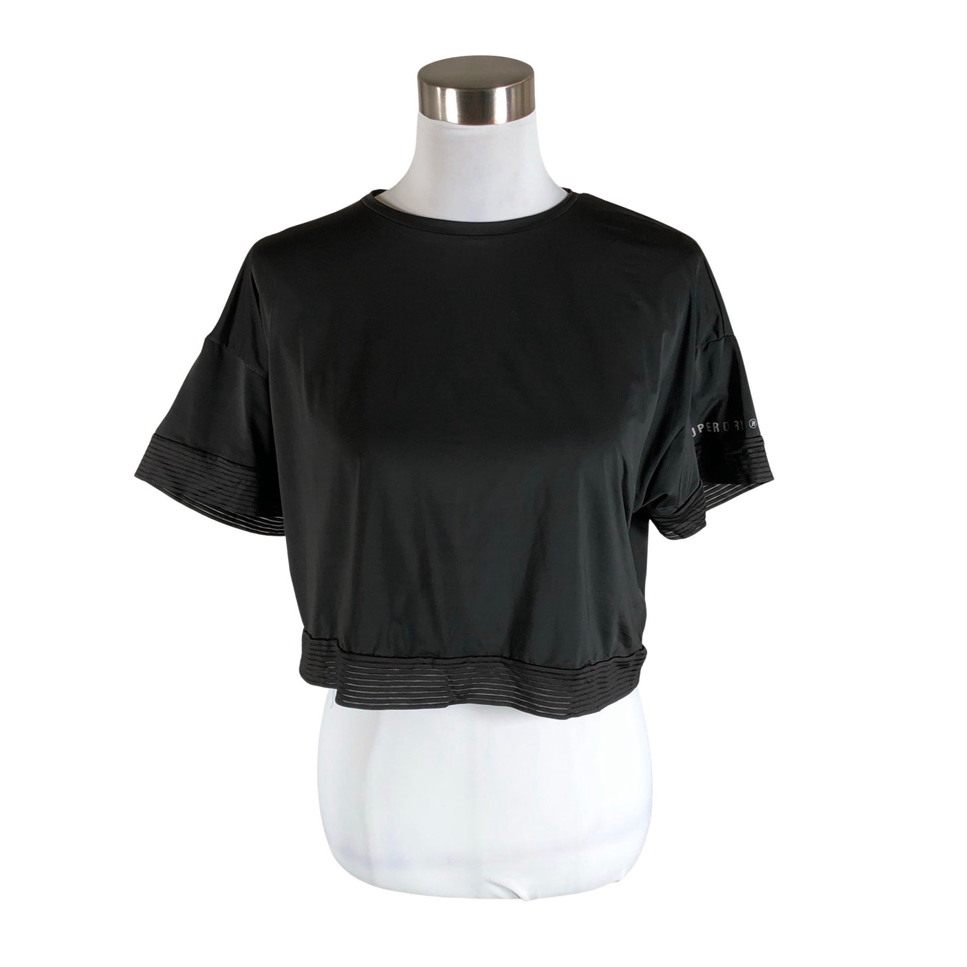 Naisten Superdry - Urheilupaita, lyhyet hihat, koko 40 - Musta (1)