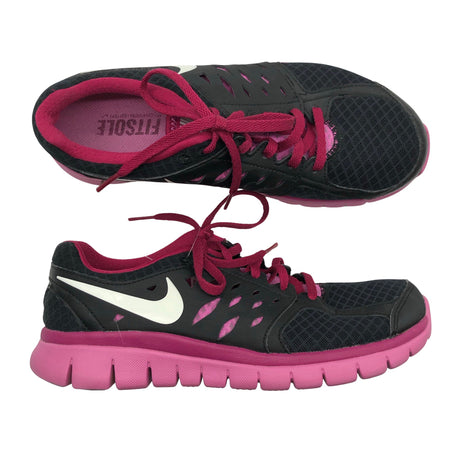 Naisten Nike - Juoksukengät, koko 38 - Musta ()